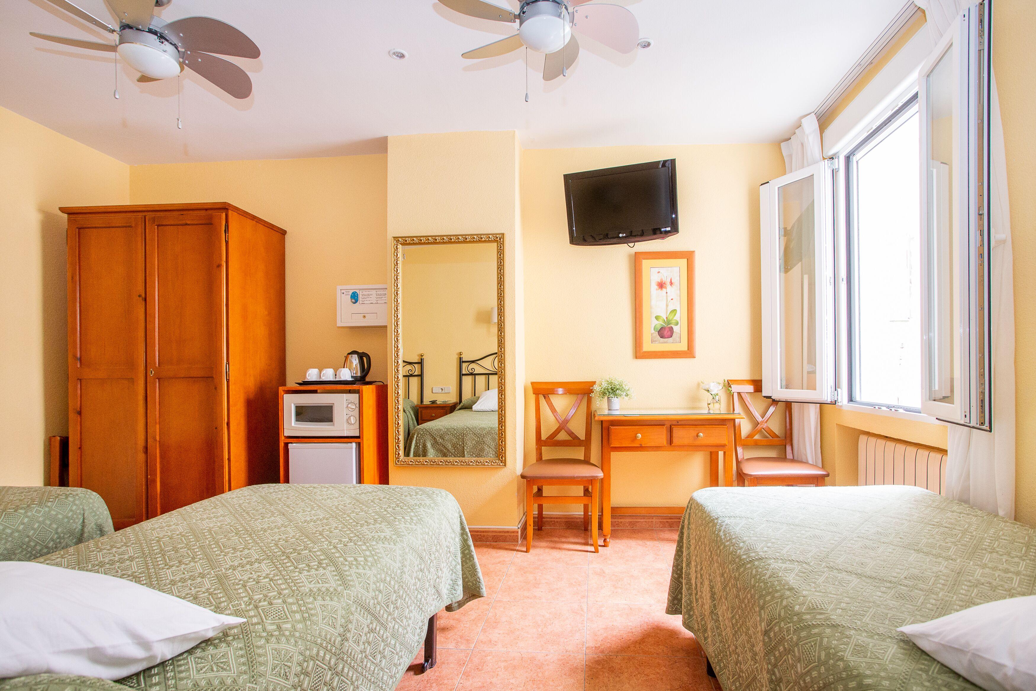 Hostal Los Alpes — Foto 3